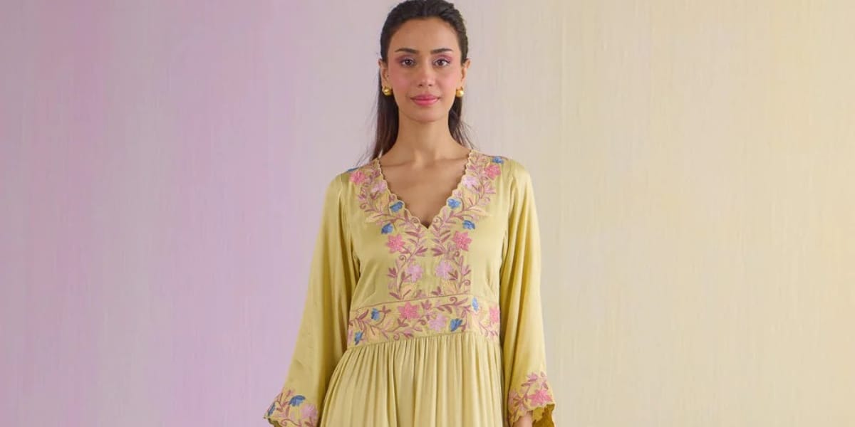 8 Luxe Dresses Every Woman Loves to Redefine Her Festive Style