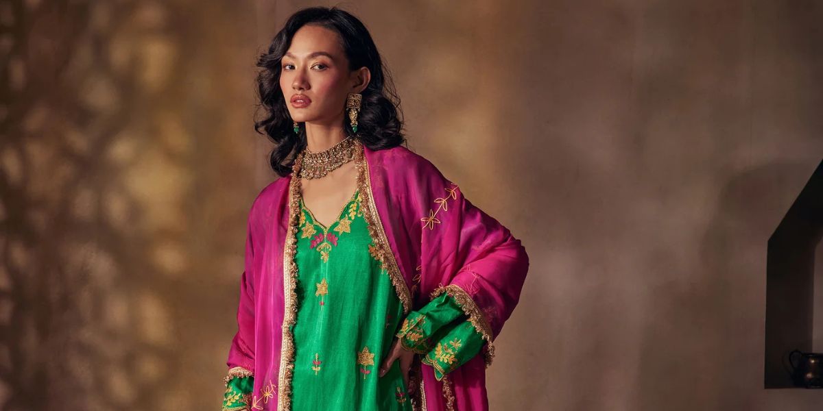 The Ultimate 2025 Shopping Guide: Top Womens Kurta Set from Koshur India