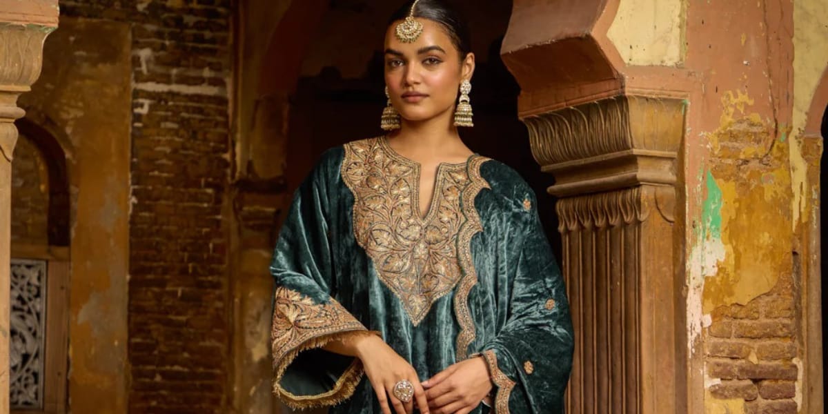 5 Must-Have Pashmina Suits for the Ultimate Winter Glam