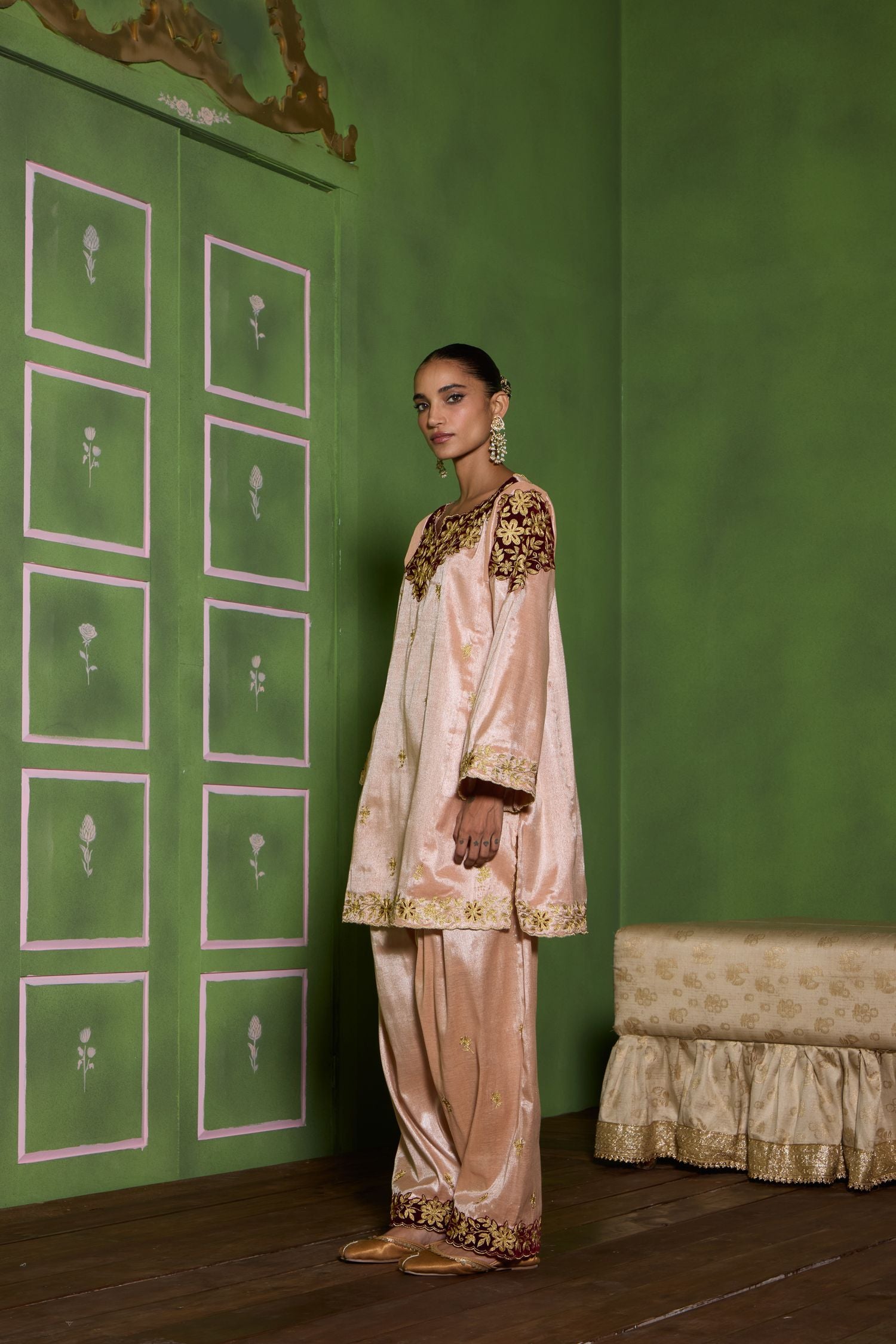 Champagne Pink Tilla Embroidered Velvet Patch Short Pheran Set with Salwar Pants & Tissue Embroidered Dupatta
