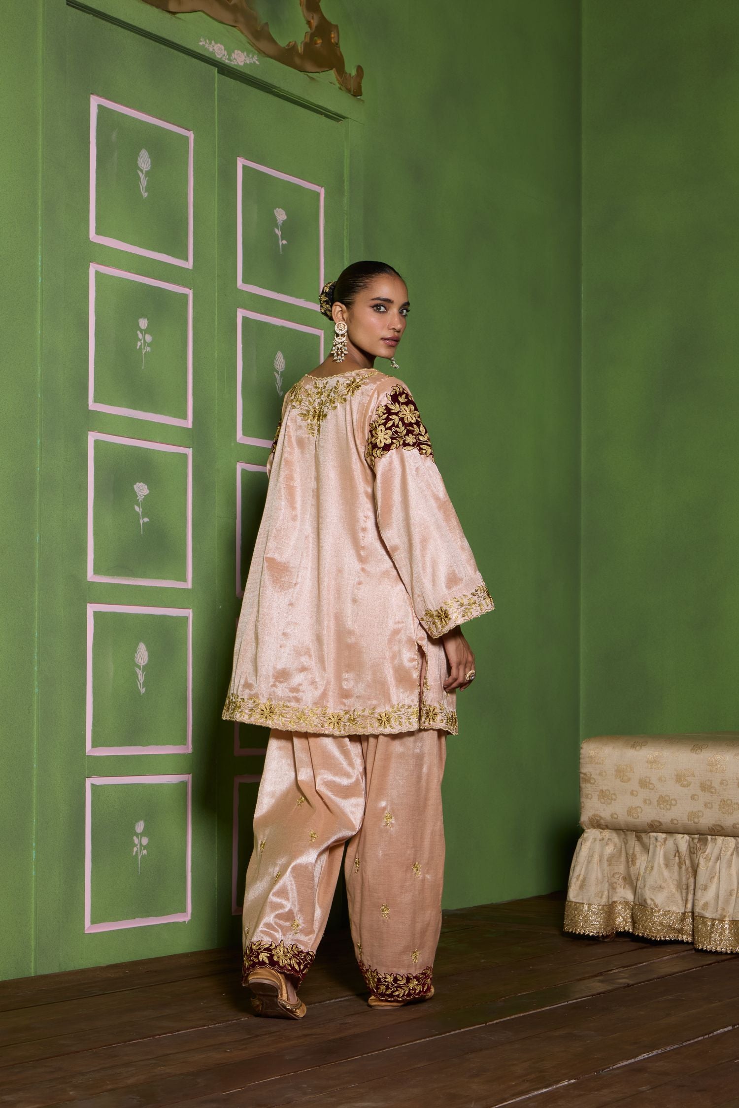 Champagne Pink Tilla Embroidered Velvet Patch Short Pheran Set with Salwar Pants & Tissue Embroidered Dupatta