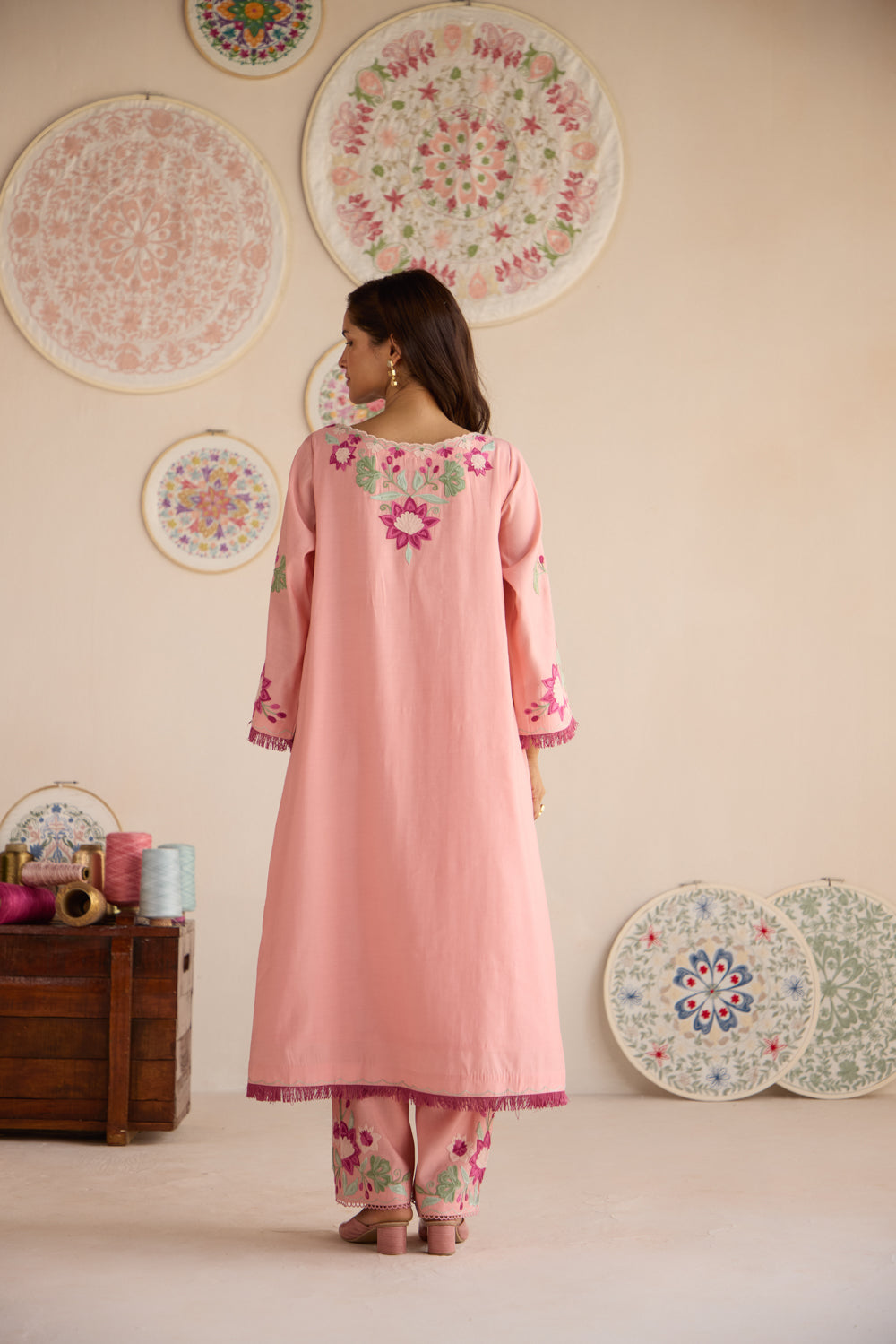 Gulaab Pink Aari Cotton Pheran Set with Chiffon Dupatta & Straight Pants