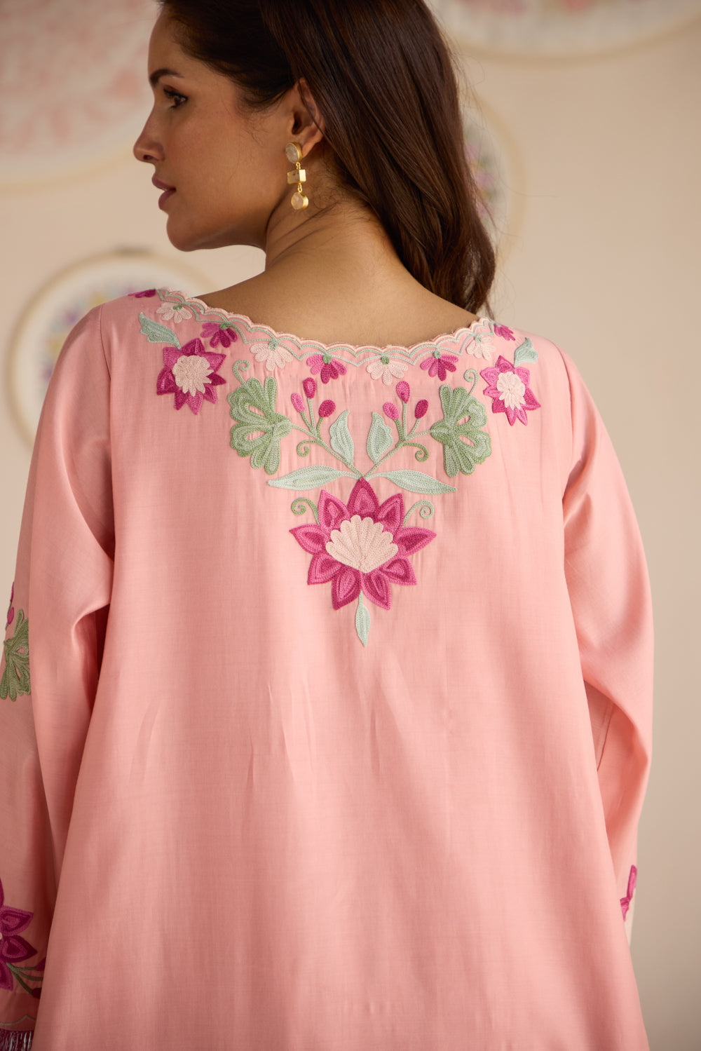 Gulaab Pink Aari Cotton Pheran Set with Chiffon Dupatta & Straight Pants