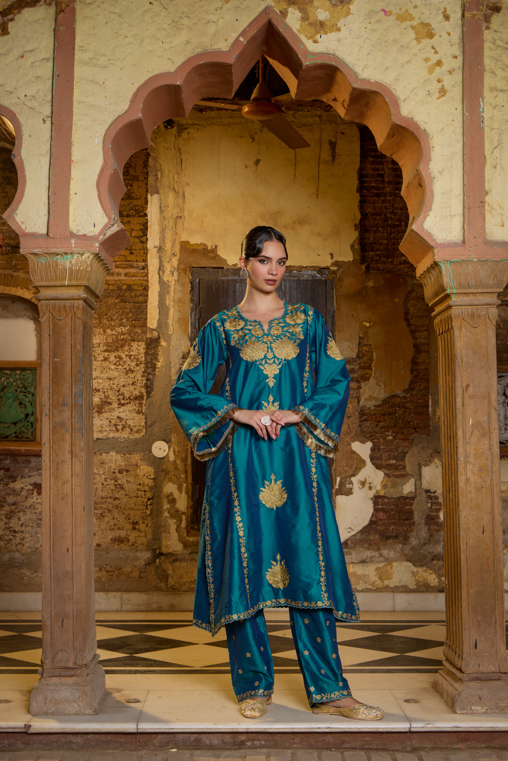 Leela Silk Kalidaar Kurta Set