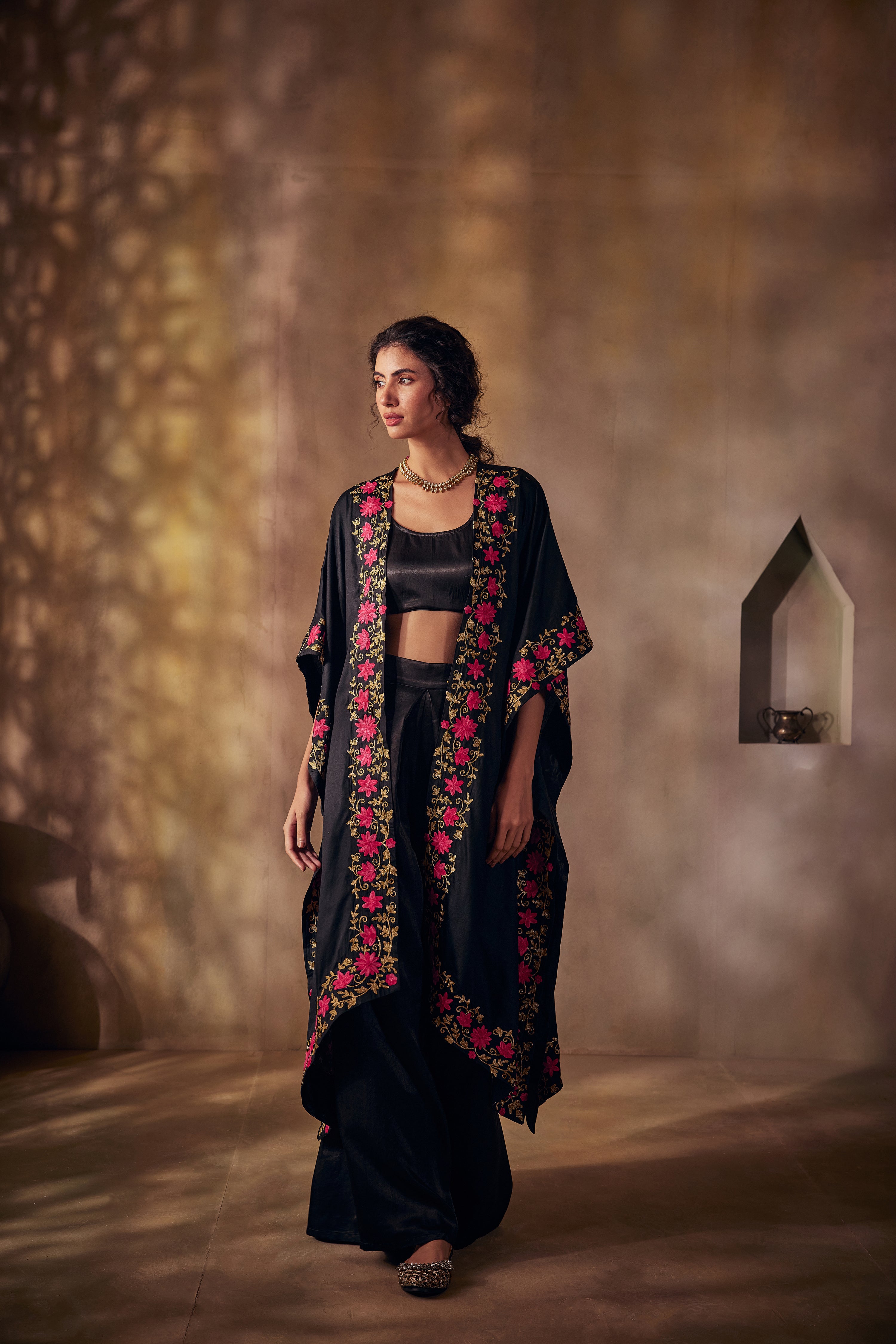 Black Gold & Aari Cape Set