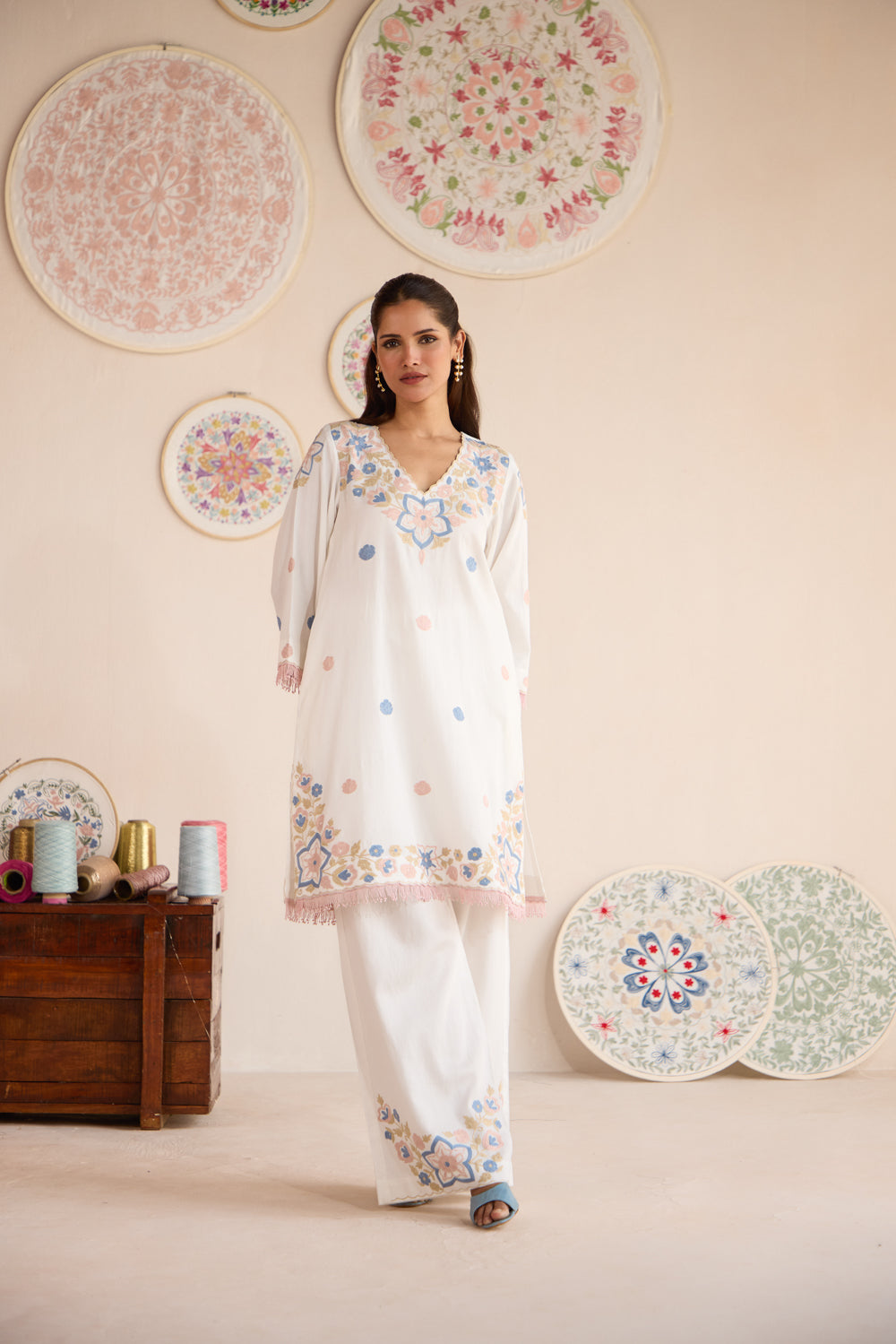 Softy White Cotton Aari Kurta Set with Ombré Chiffon Dupatta & Wide Palazzo