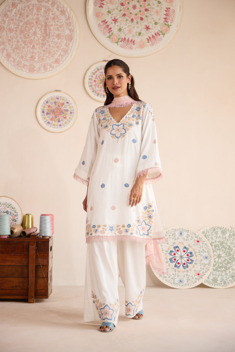 Softy White Cotton Aari Kurta Set with Ombré Chiffon Dupatta & Wide Palazzo