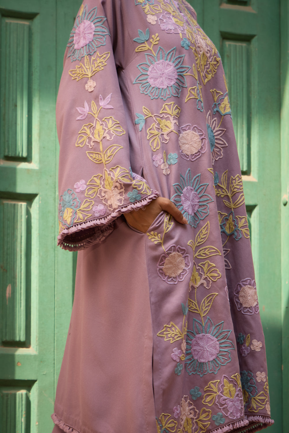 Jama Lilac Pashmina Wool Pheran Set With Flared Pants