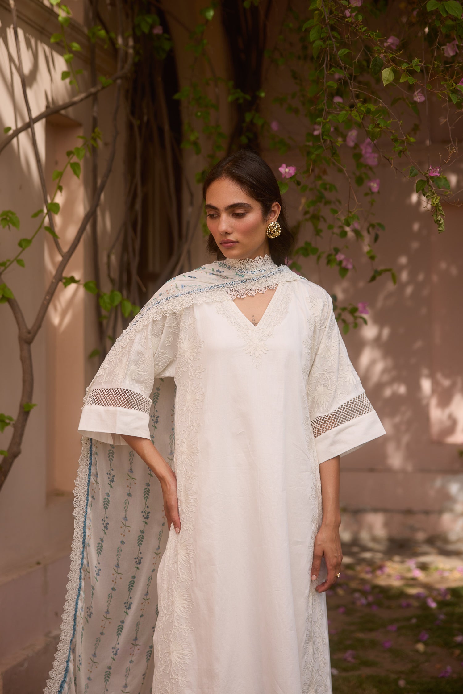 White Daze Cotton Aari Pheran Set