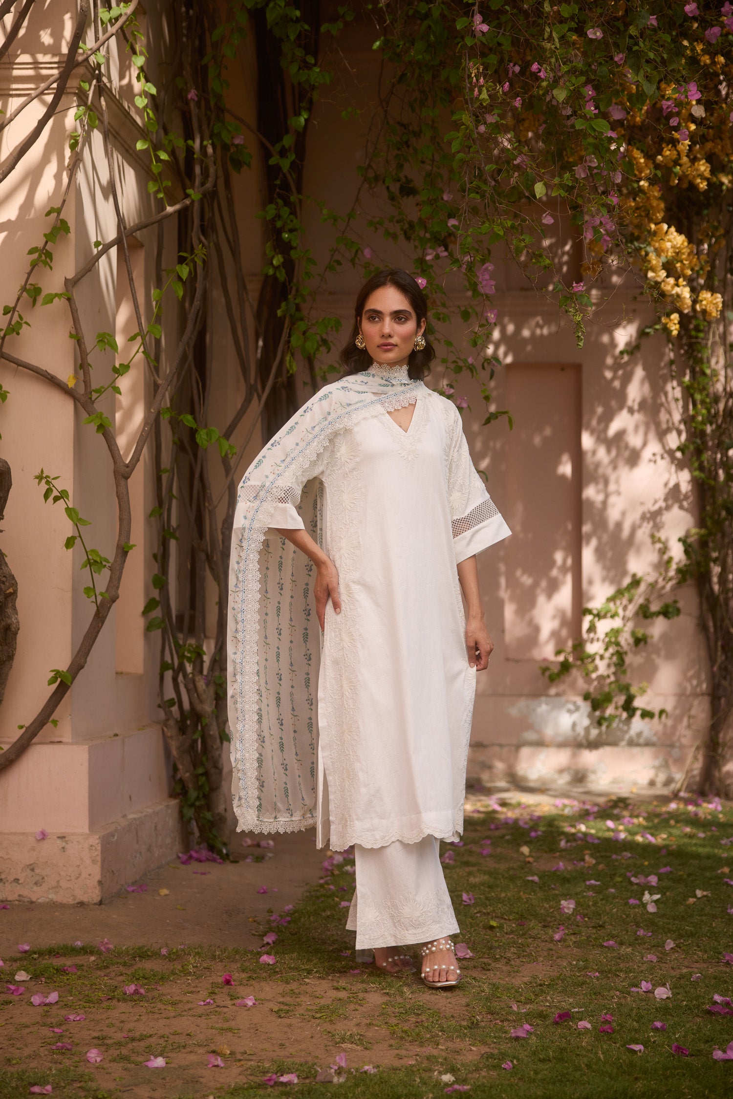 White Daze Cotton Aari Pheran Set