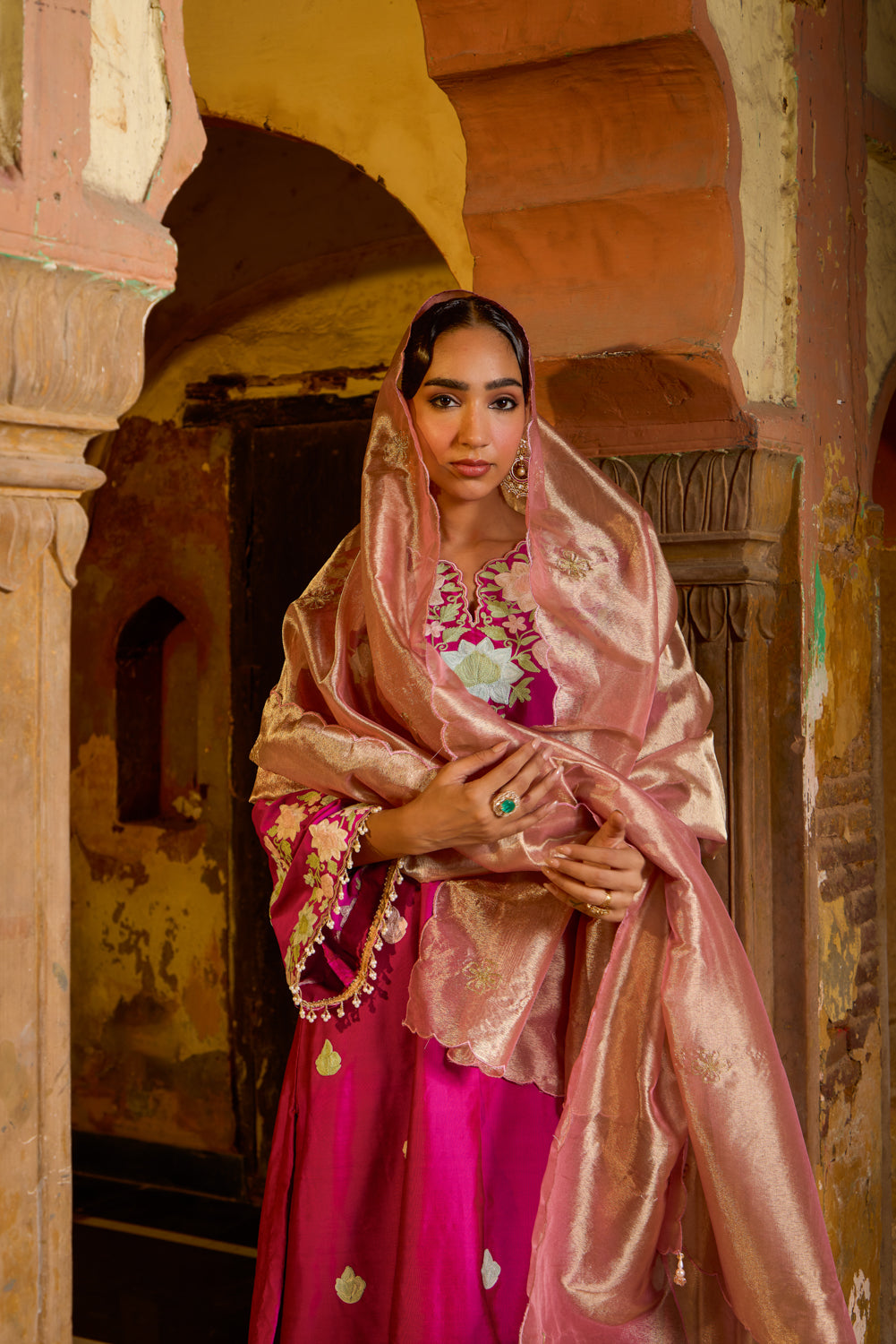 Waheeda Rani Pink Silk Kurta Set With Brocade Pants