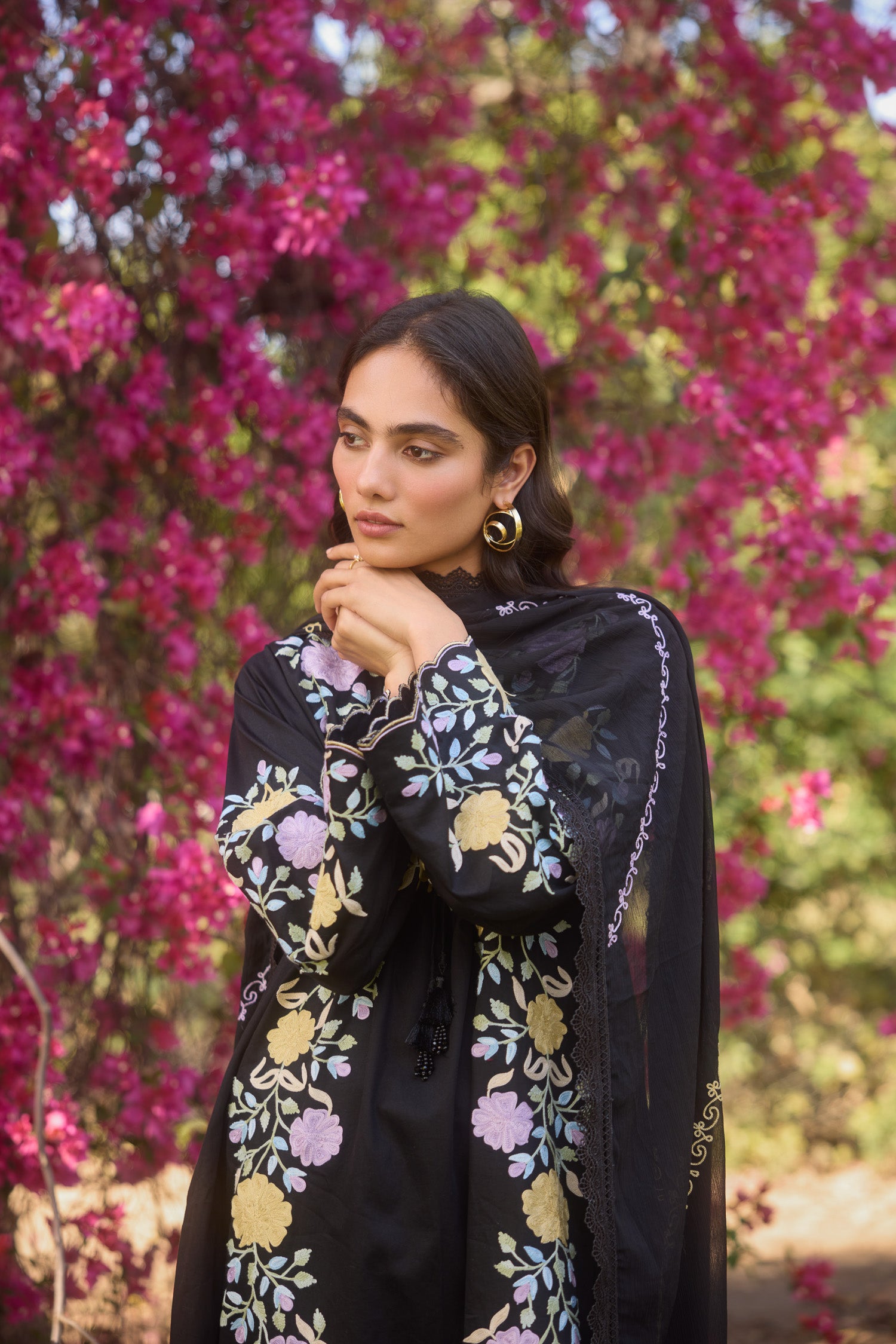 Black Bloom Cotton Aari Pheran Set