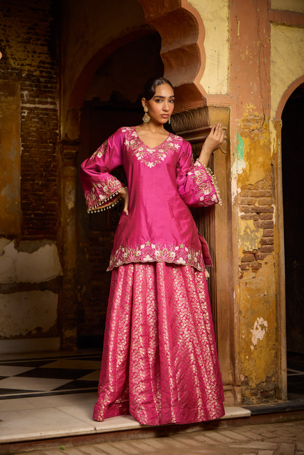 Hema Rani Pink Kurta Set With Brocade Kalidaar Lehenga