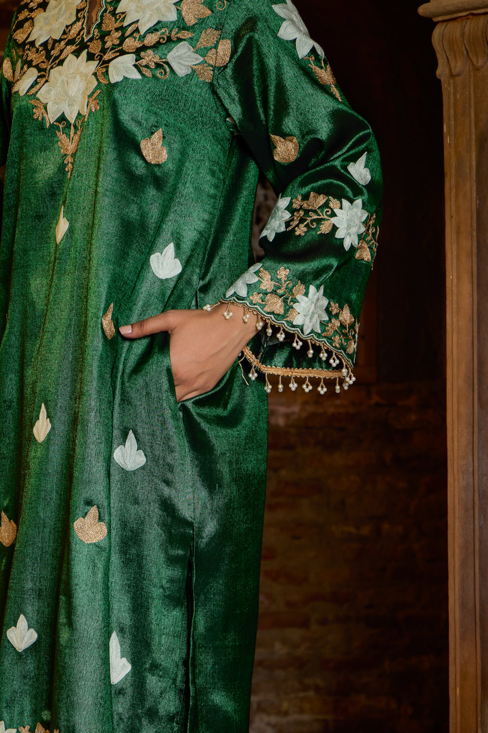 Sultana Green Tissue Kurta Set With Flared Embroidered Pants