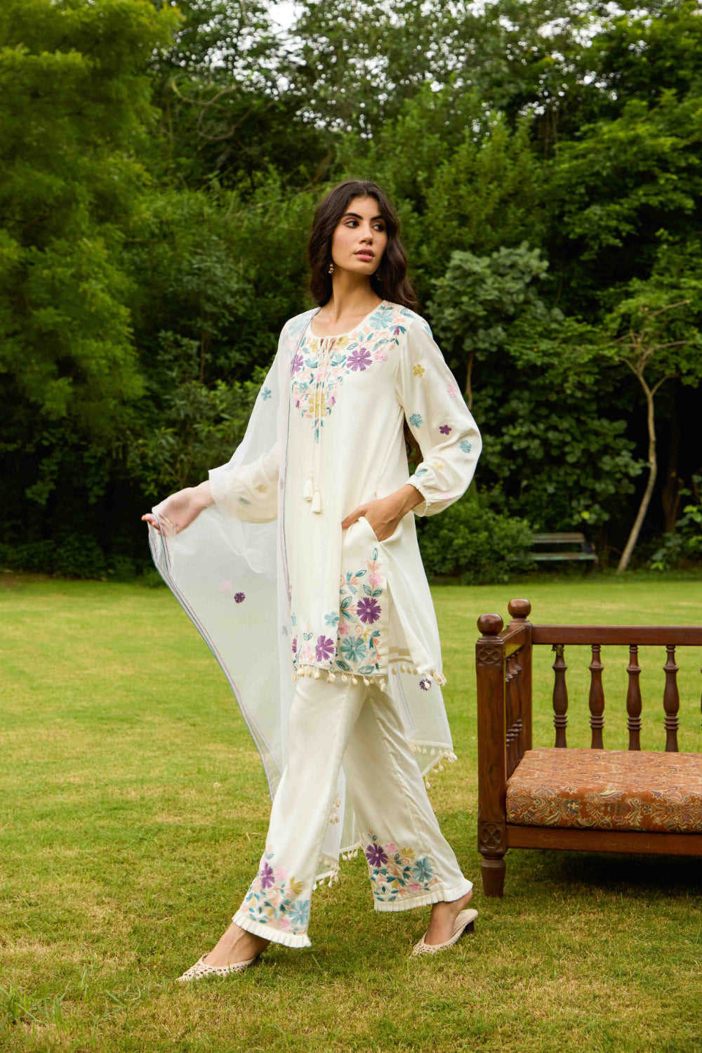 Ivory Shell Embellished Kurta Set with Straight Pants