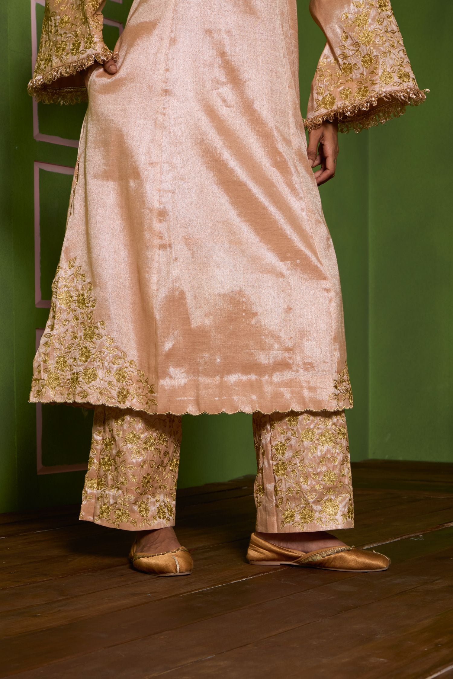 Champagne Tilla Embroidered Tissue Kurta Set with Wide Pants & Embroidered Tissue Dupatta