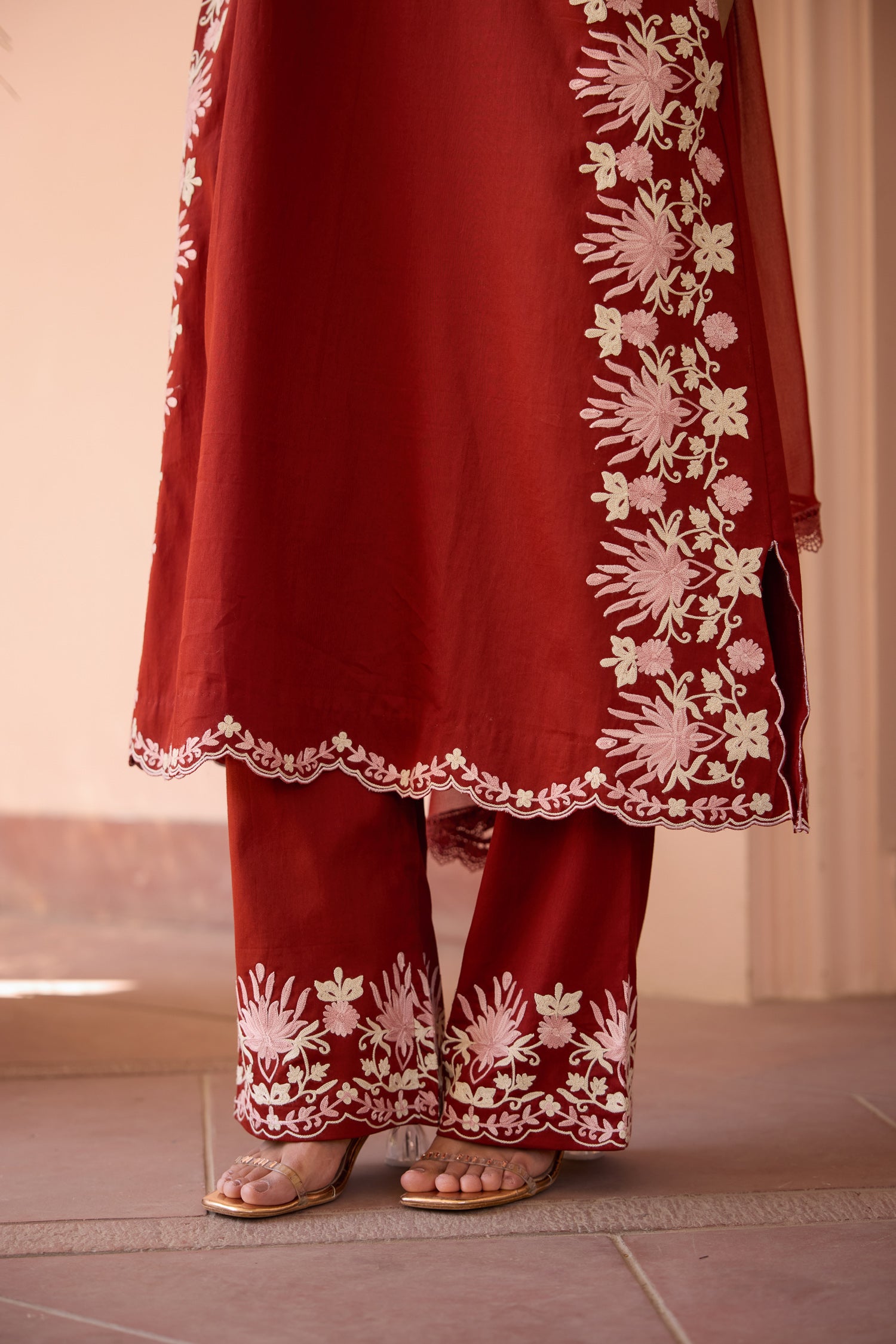 Ember Aari Cotton Kaftaan Kurta Set with Straight Pants