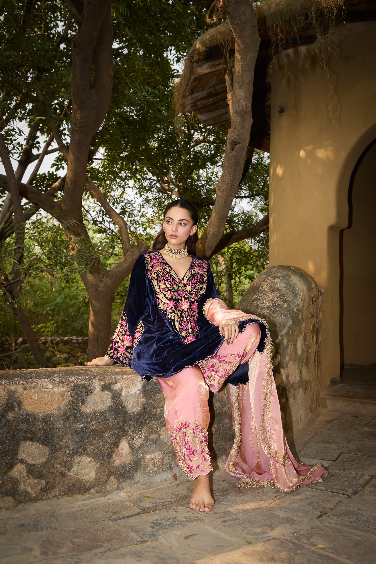 Royal Blue Aari Tilla Embroidered Short Pheran Set With Pink Tissue Salwar Pants & Pink Tissue Embroidered Dupatta