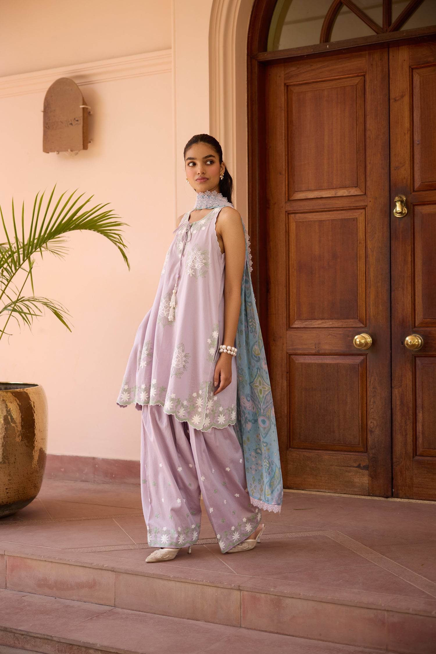 Lavender Wisp Sleeveless Aari Cotton Short Kurta Set with Farshi Salwar