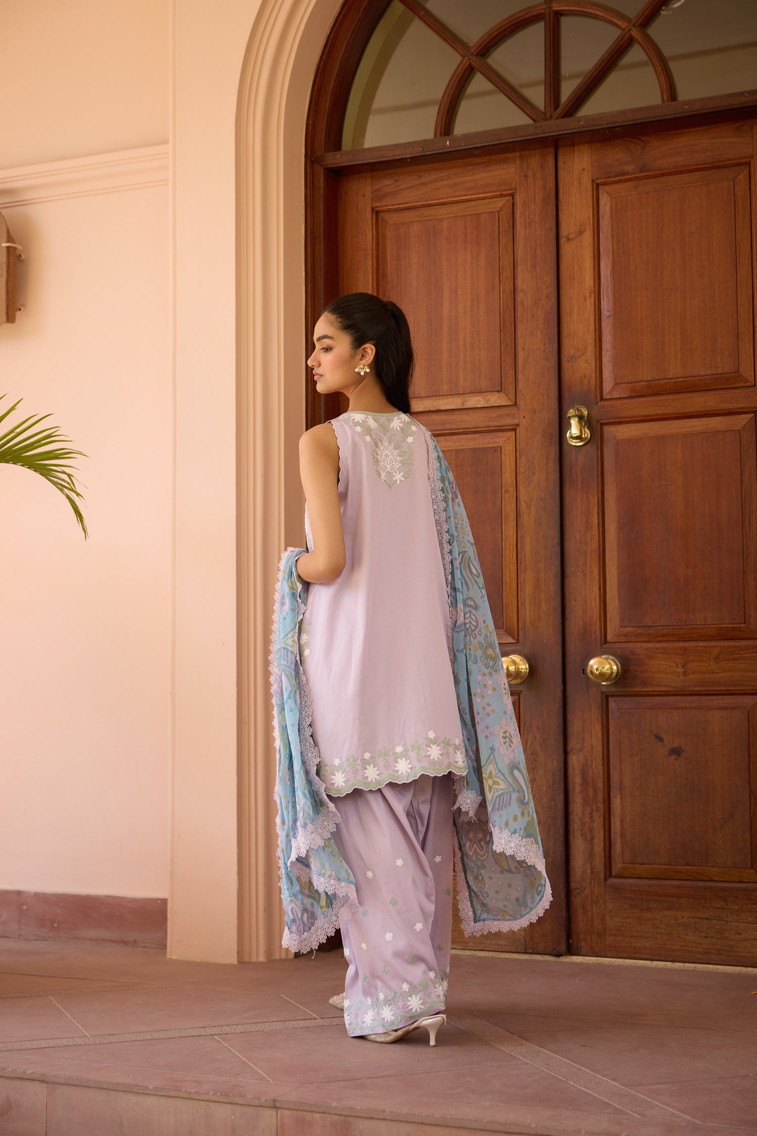 Lavender Wisp Sleeveless Aari Cotton Short Kurta Set with Farshi Salwar