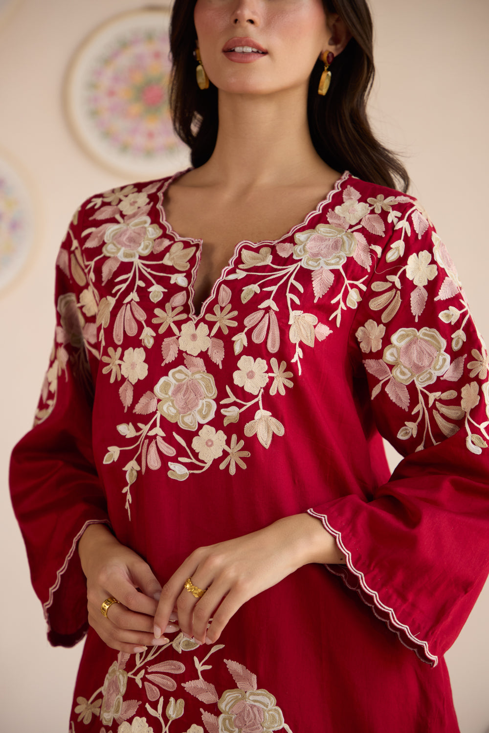 Seher Red Cotton Aari Short Pheran Set with Salwar Pants & Organza Dupatta
