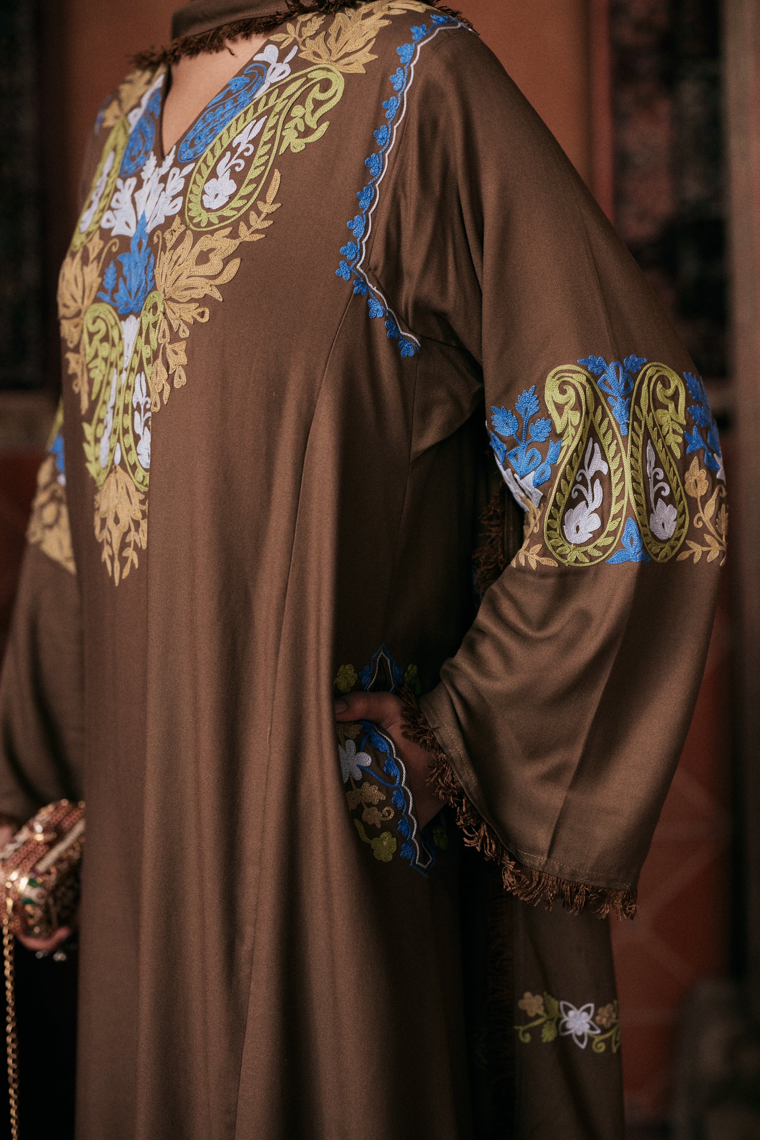 ⁠⁠Brown Wool Aari Embroidered Kalidaar Pheran Set with Salwar Pants & Embroidered Woollen Stole