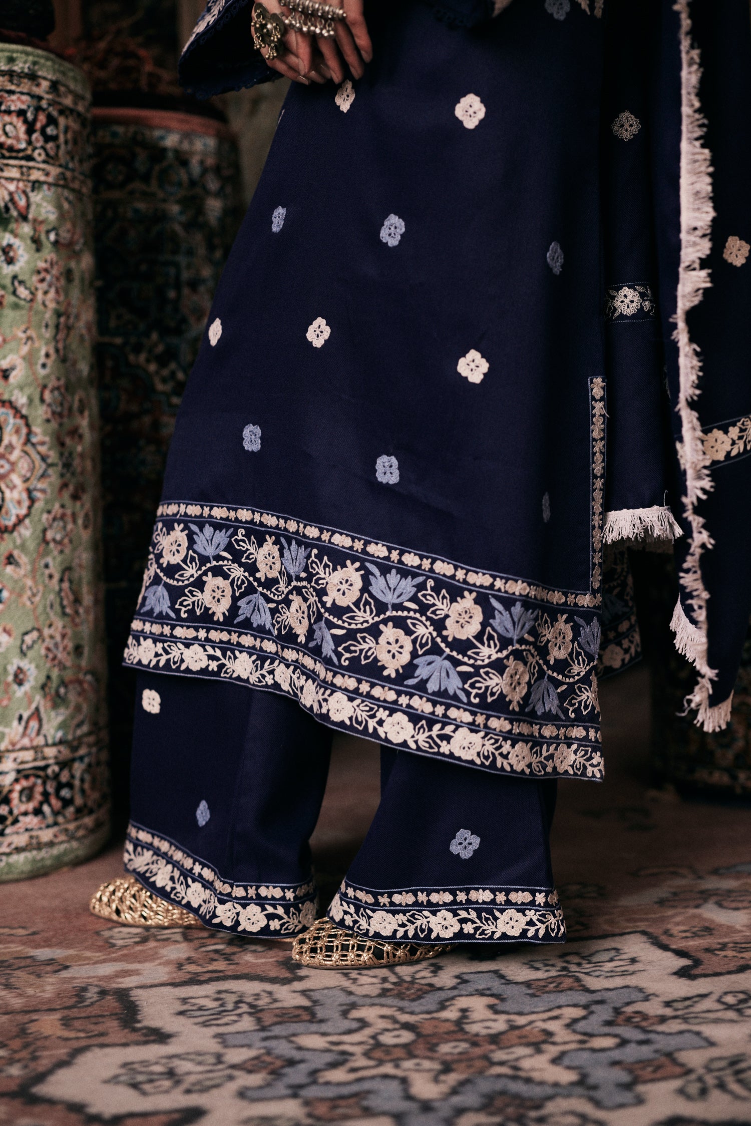 Royal Blue Wool Aari Embroidered Kalidaar Pheran Set with Flared Pants & Embroidered Stole
