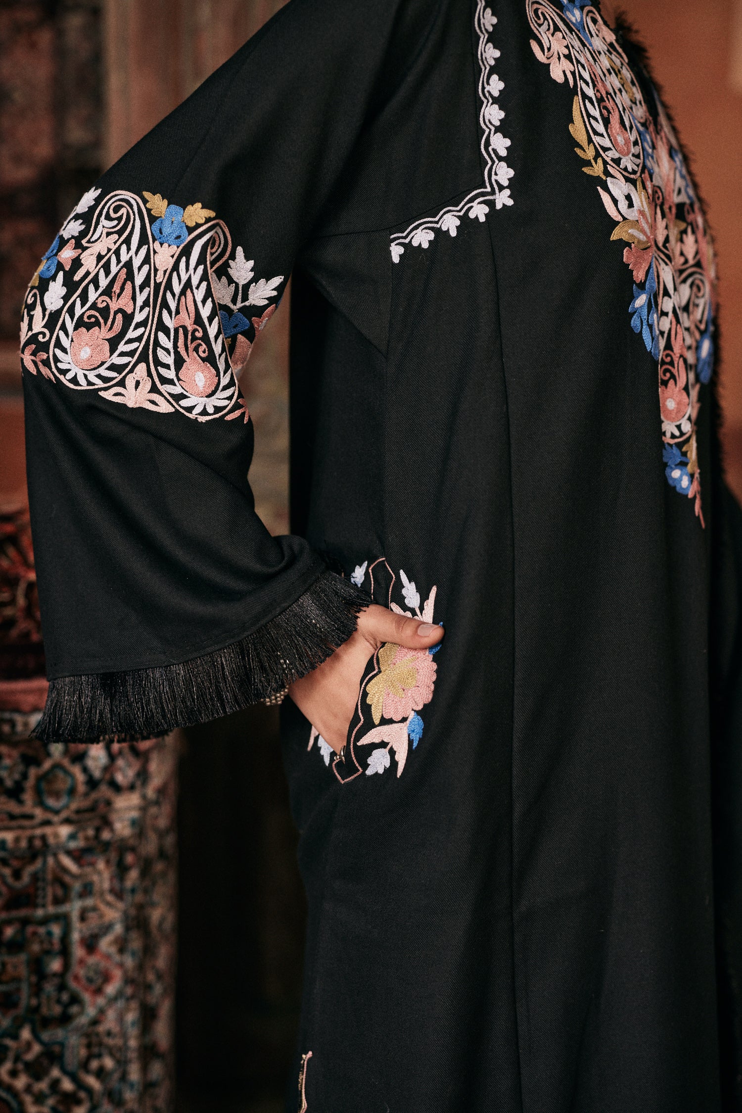 ⁠Black Wool Aari Embroidered Kalidaar Pheran Set with Salwar Pants & Embroidered Stole