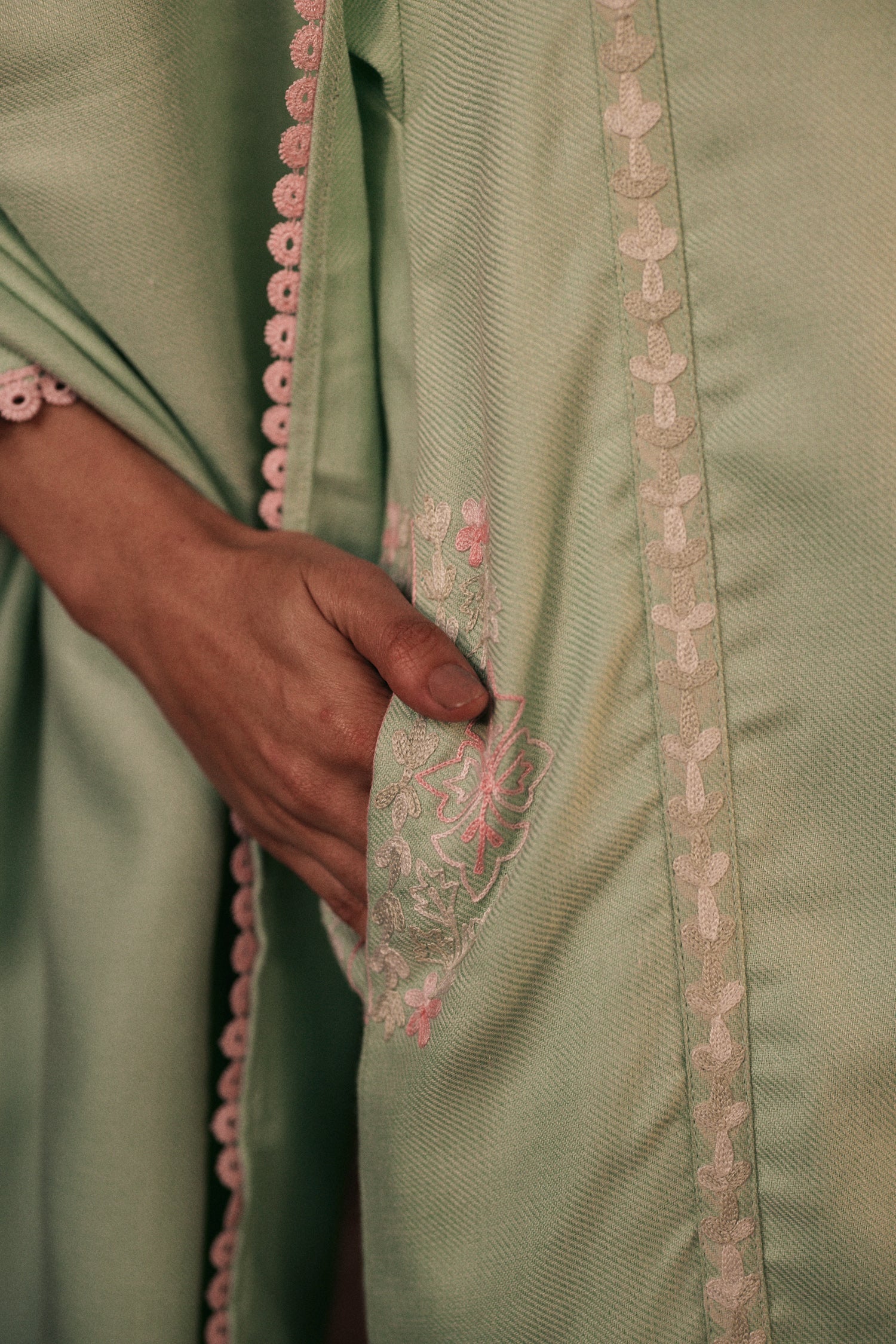 ⁠⁠Mint Green Wool Aari Embroidered Kalidaar Pheran Set with Salwar Pants & Embroidered Stole