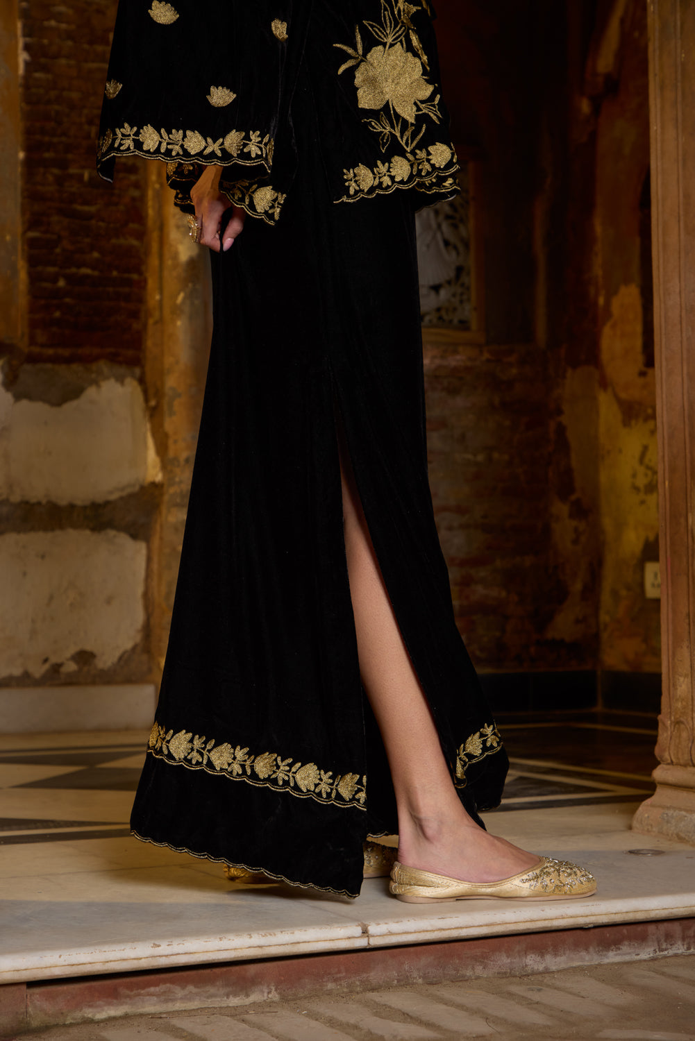 Helen Black Silk Velvet Embroidered Cape Set