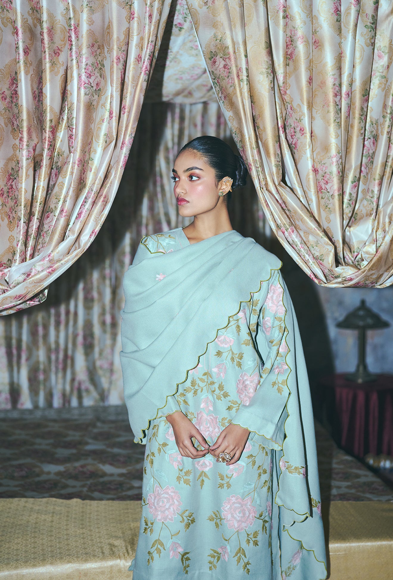 Cloud Blue Aari Embroidered Kurta Set with Straight Pants & Embroidered Dupatta