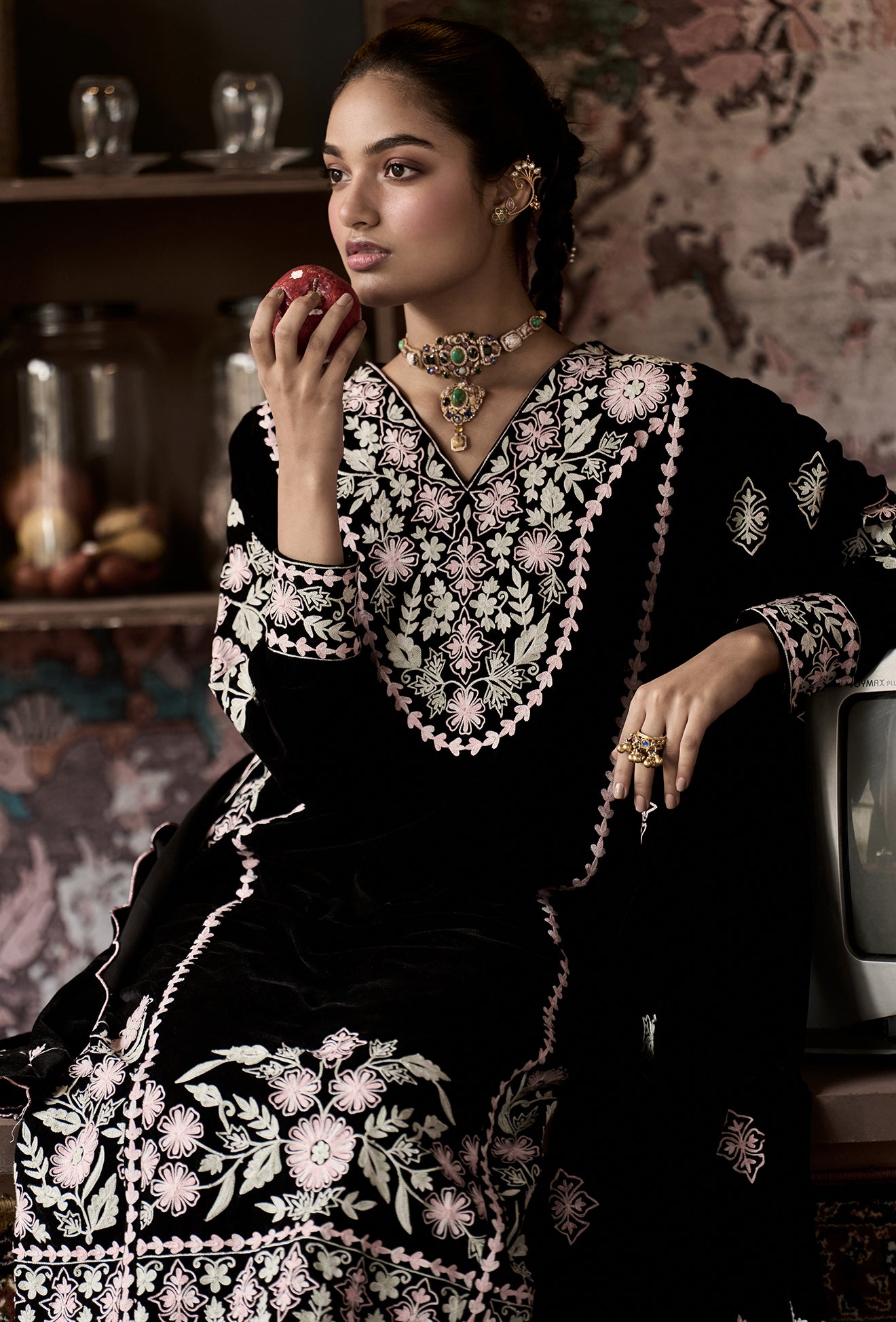 ⁠⁠Black Velvet Aari Embroidered Kalidaar Pheran Set with Salwar Pants & Embroidered Dupatta