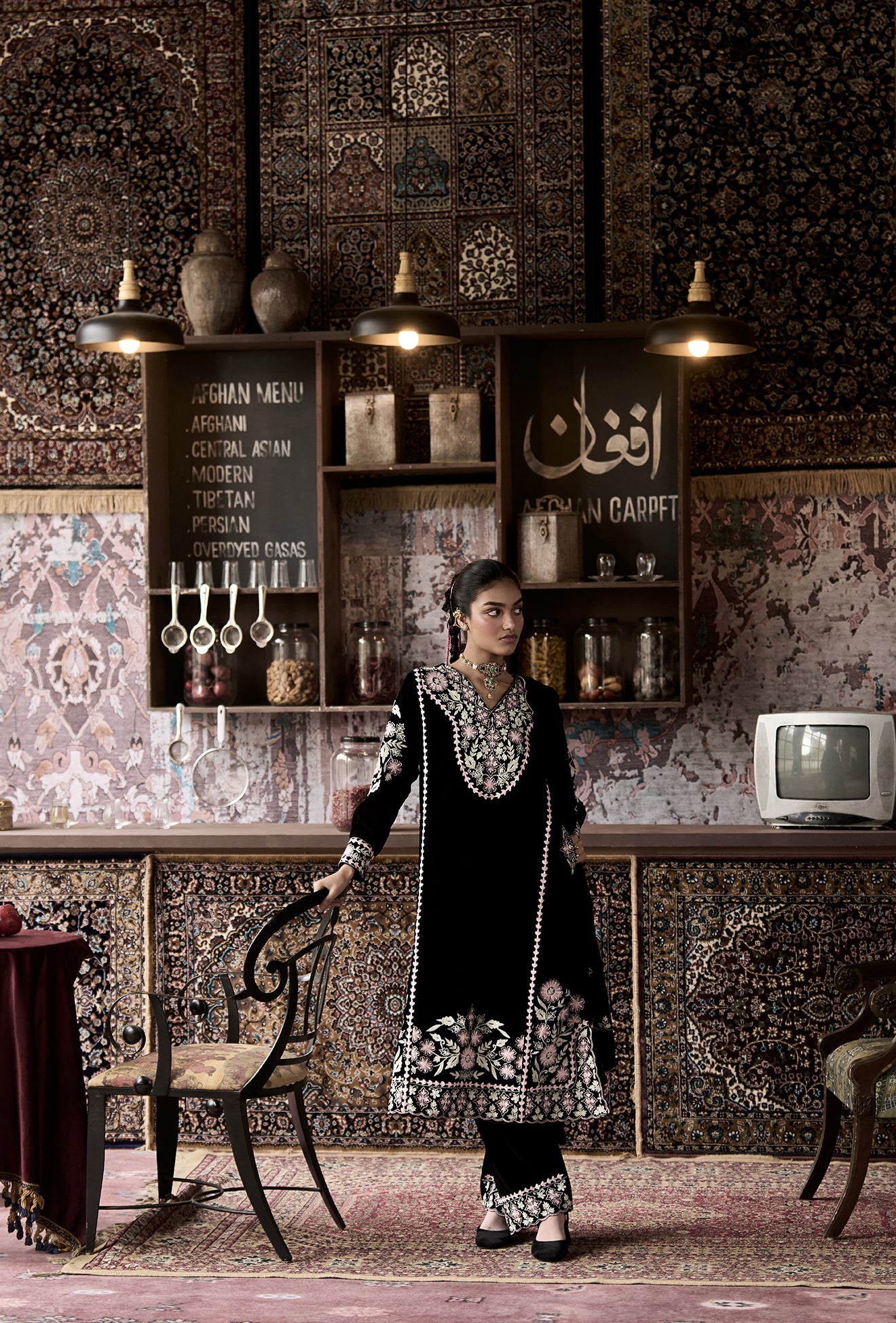 ⁠⁠Black Velvet Aari Embroidered Kalidaar Pheran Set with Salwar Pants & Embroidered Dupatta