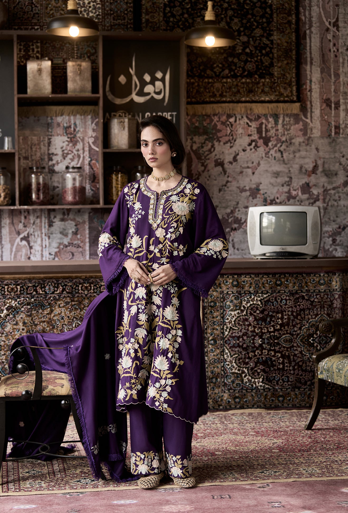 Purple Wool Aari Embroidered Kurta Set with Straight Pants & Embroidered Dupatta