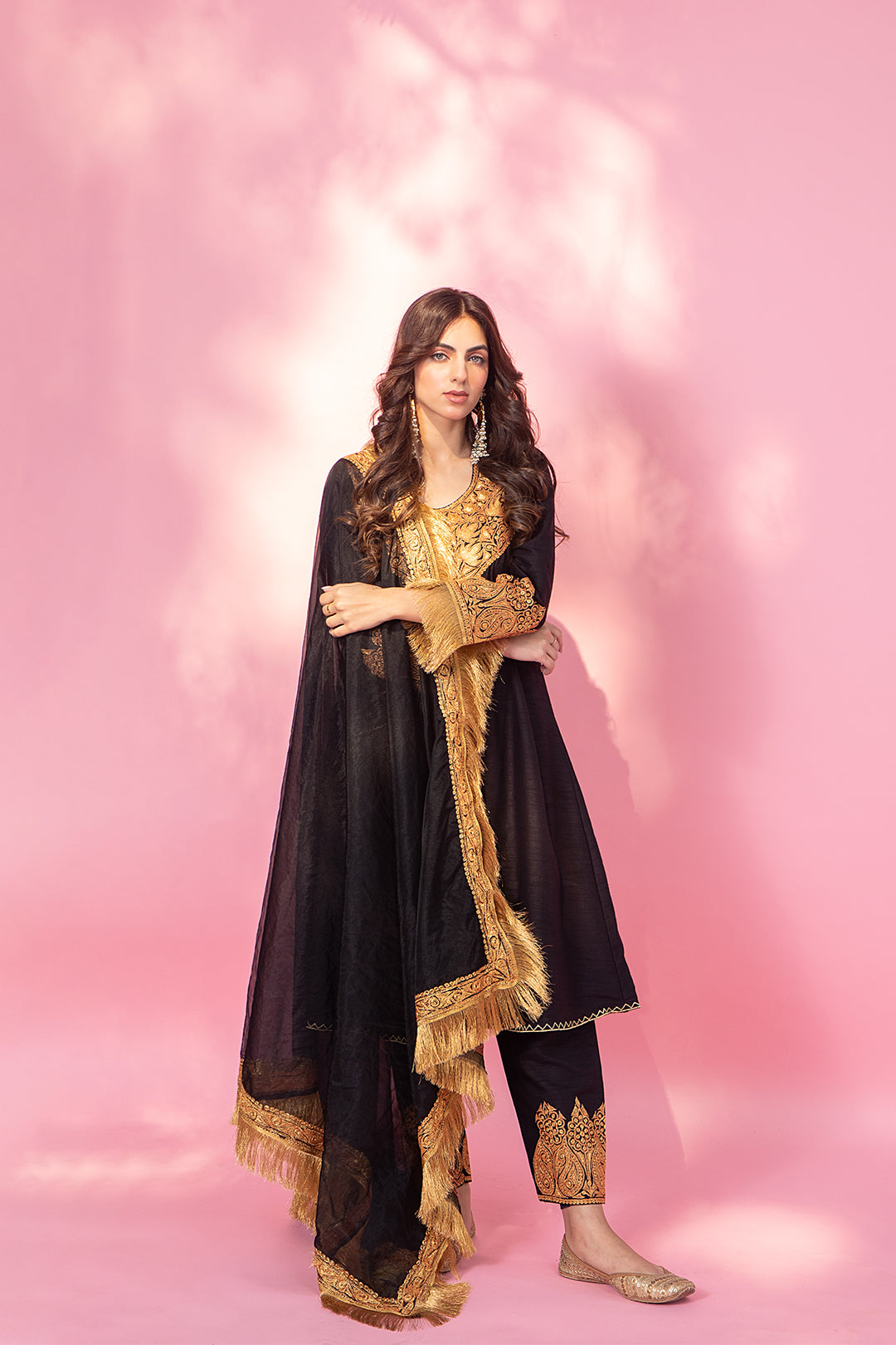 Resham Black Silk Kurta Set With Salwar